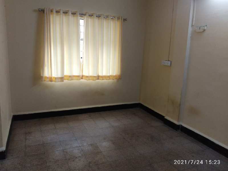 1BHK semi furnished flat for rent at parijat nagar, nashik