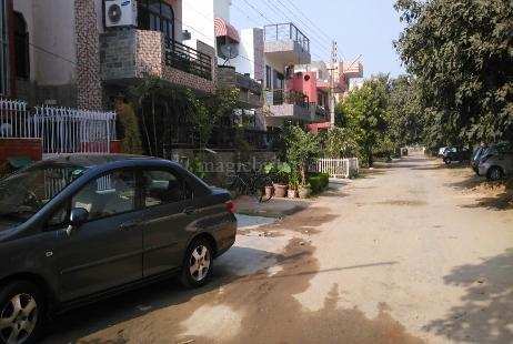 300 Sq. Yards Residential Plot for Sale in Sushant Lok Phase I, Gurgaon