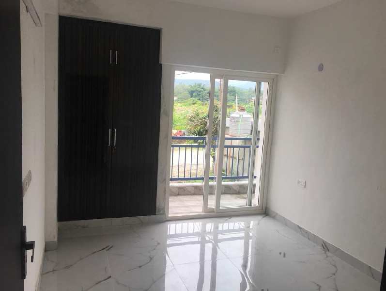 2 BHK Flats & Apartments for Rent in Rajpur Road, Dehradun (1050 Sq.ft.)