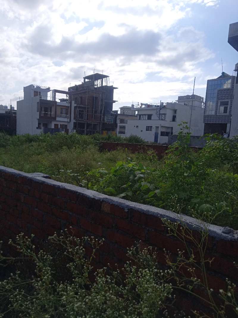 166 Sq. Yards Residential Plot for Sale in Canal Road, Dehradun