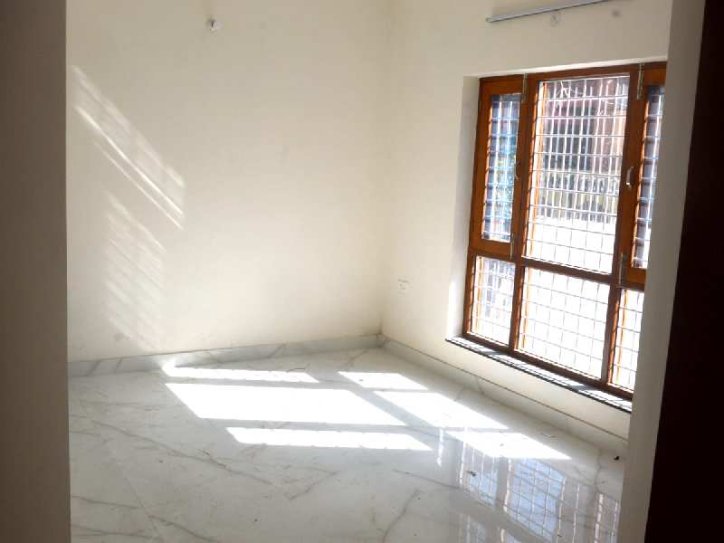 3 BHK Individual Houses / Villas for Rent in Subhash Road, Dehradun (2500 Sq.ft.)