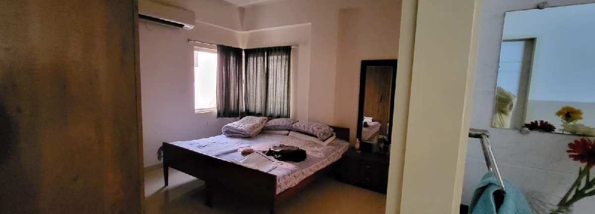 3 BHK Flats & Apartments for Sale in Akota, Vadodara (1500 Sq.ft.)