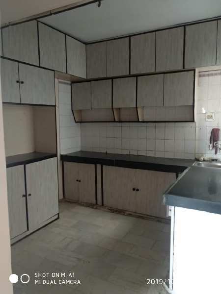 3 BHK Flats & Apartments for Rent in Old Padra Road, Vadodara (1500 Sq.ft.)