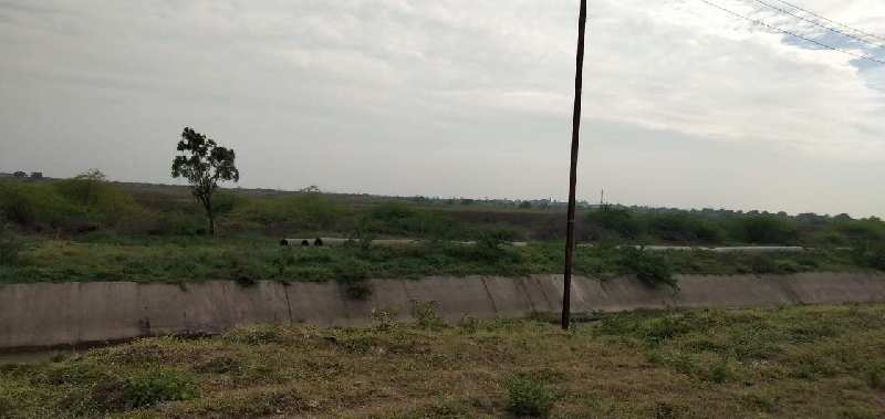 Industrial Land / Plot for Sale in Karjan, Vadodara (1210000 Sq. Meter)