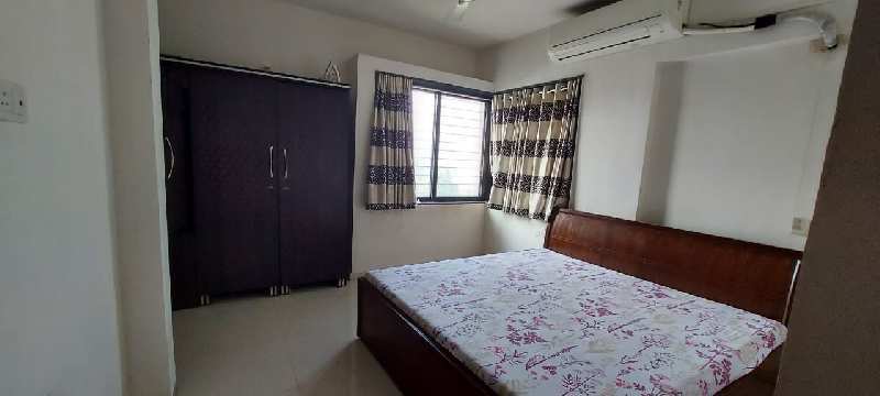 3BHK SEMI FURNISHED FLAT AVAILABLE FOR SALE