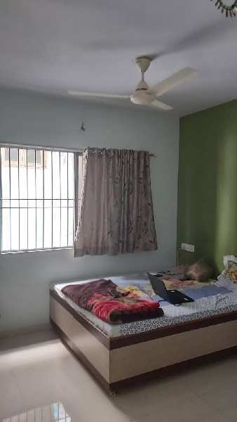 2BHK SEMI FURNISHED FLAT AVAILABLE FOR SALE IN VAPI TOWN