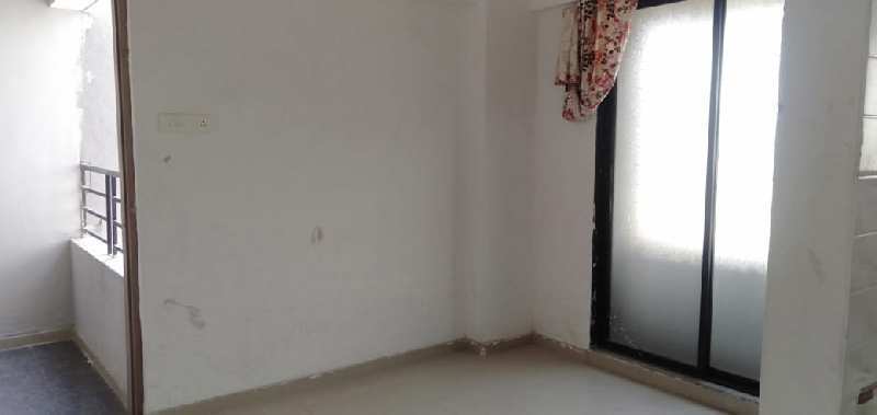 1bhk unfurnished flat available for rent vapi town