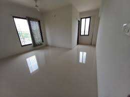 2BHK UNFUNITURE FLAT FOR RENT CHALA MAIN LOCATION