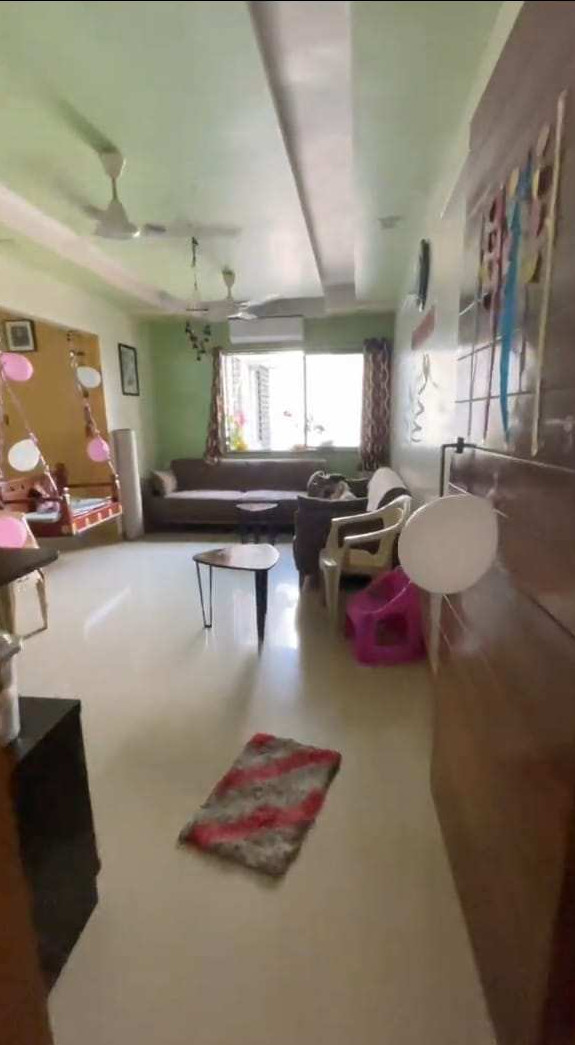 3BHK FULLY FURNISHED FLAT AVAILABLE FOR SALE IN CHALA VAPI