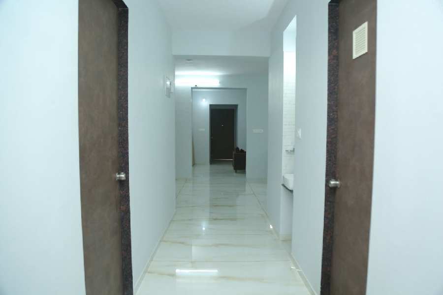 3BHK SEMI FURNISHED FLAT AVAILABLE FOR RENTIN CHALA