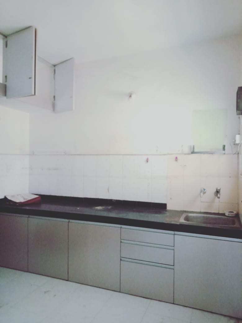 2BHK SEMI  FURNISHED FLAT FOR RENT CHALA MAIN LOCATION