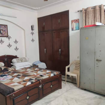 For sale 112 sq mtr residential kothi in sec 20 noida