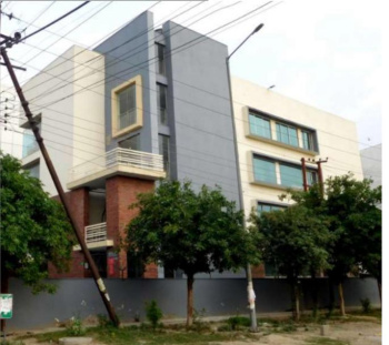 Factory / Industrial Building for Sale in A Block Sector 8, Noida (800 Sq.ft.)