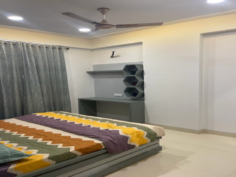 3 BHK Flats & Apartments for Sale in Mansarovar Extension, Jaipur (1480 Sq.ft.)
