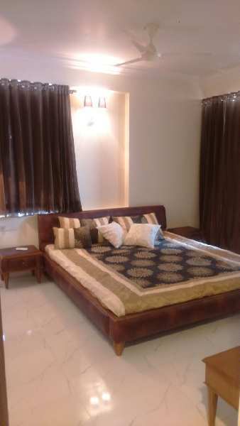 3 BHK Flats & Apartments for Sale in Siddharth Nagar, Jaipur (1400 Sq.ft.)