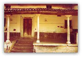 for sale heritage bungalow lake touch pichola