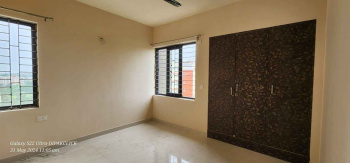 4 Bhk Flat For Sale at Kolkata in high-rise building