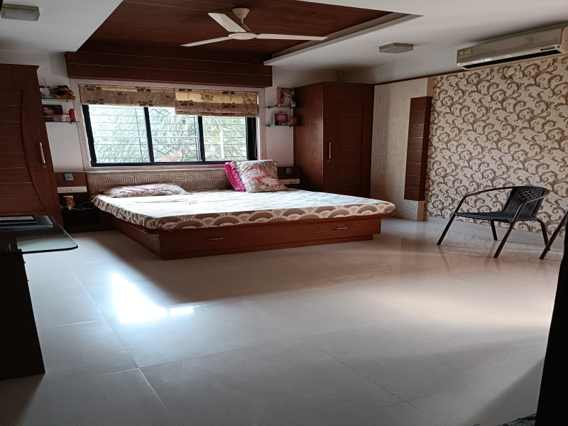 6 BHK Flats & Apartments for Sale in Bhandarkar Road, Pune (3600 Sq.ft.)