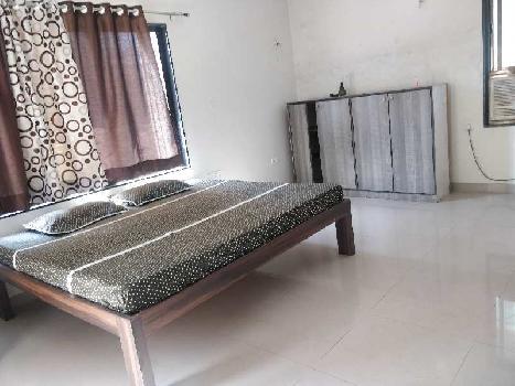 4 BHK Flats & Apartments for Rent in Model Colony, Pune (3000 Sq.ft.)