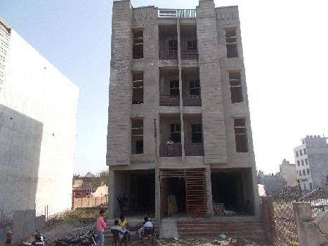 2 BHK Builder Floor for Sale in Dlf Ankur Vihar, Ghaziabad (775 Sq.ft.)