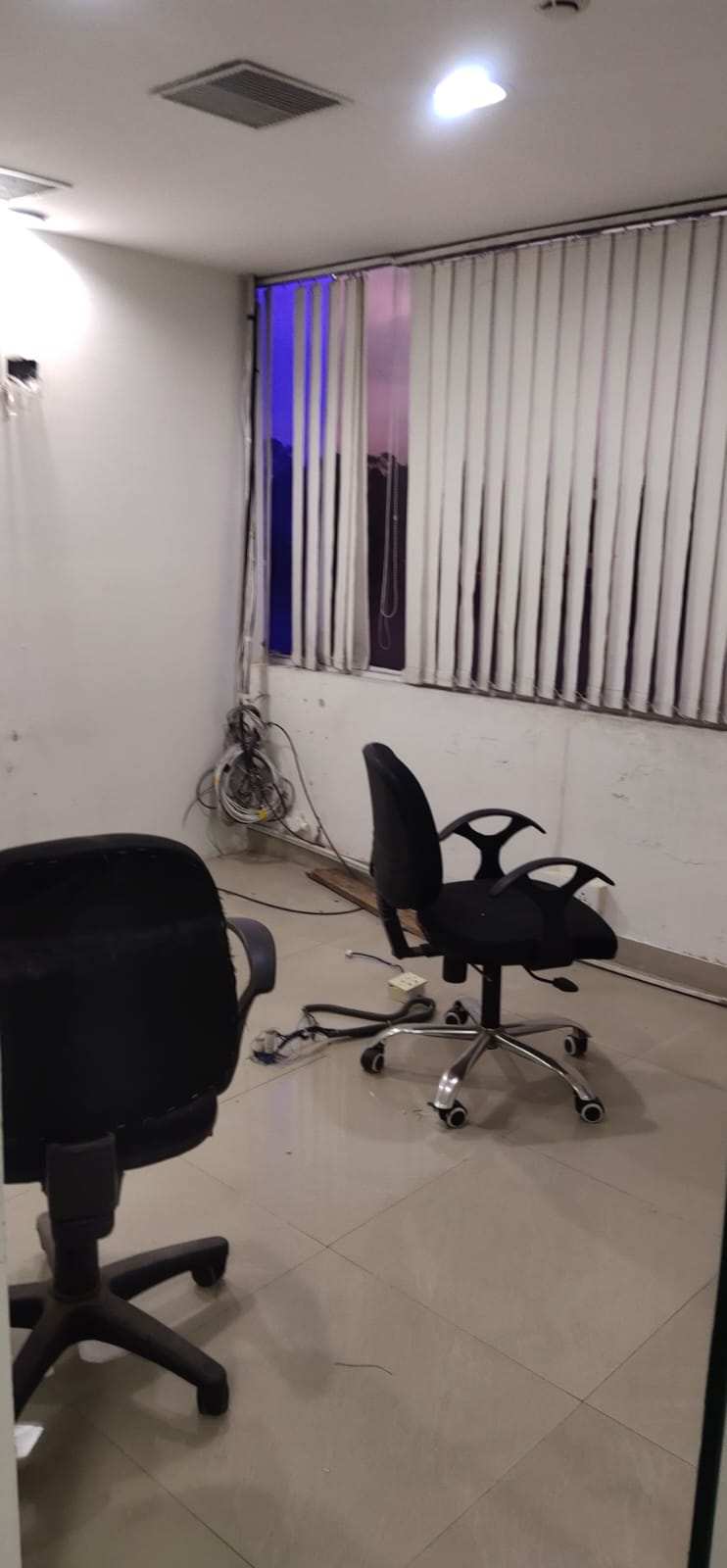 1000 Sq.ft. Office Space for Rent in Airport Road, Mohali