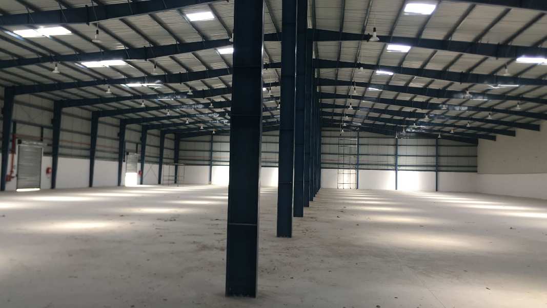 60000 Sq. Ft. Warehouse for LEASE near Vapi with Power